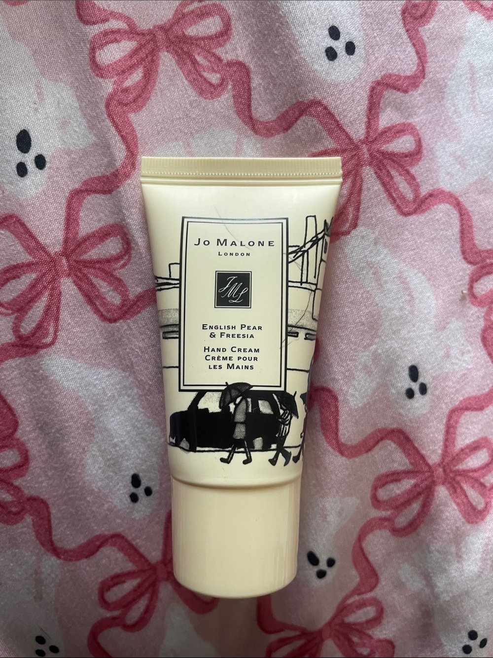 Jo Malone London English Pear and Freesia hand cream